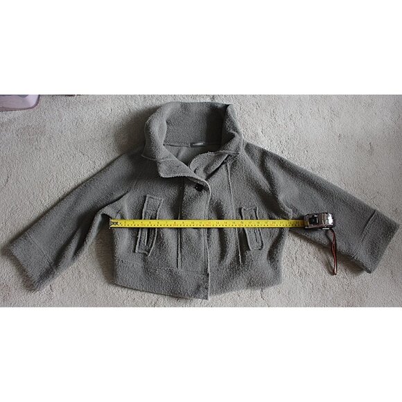 Alembika - Button Front, Convertible Collar Oversized Jacket- High Pile Fleece S - Picture 7 of 11